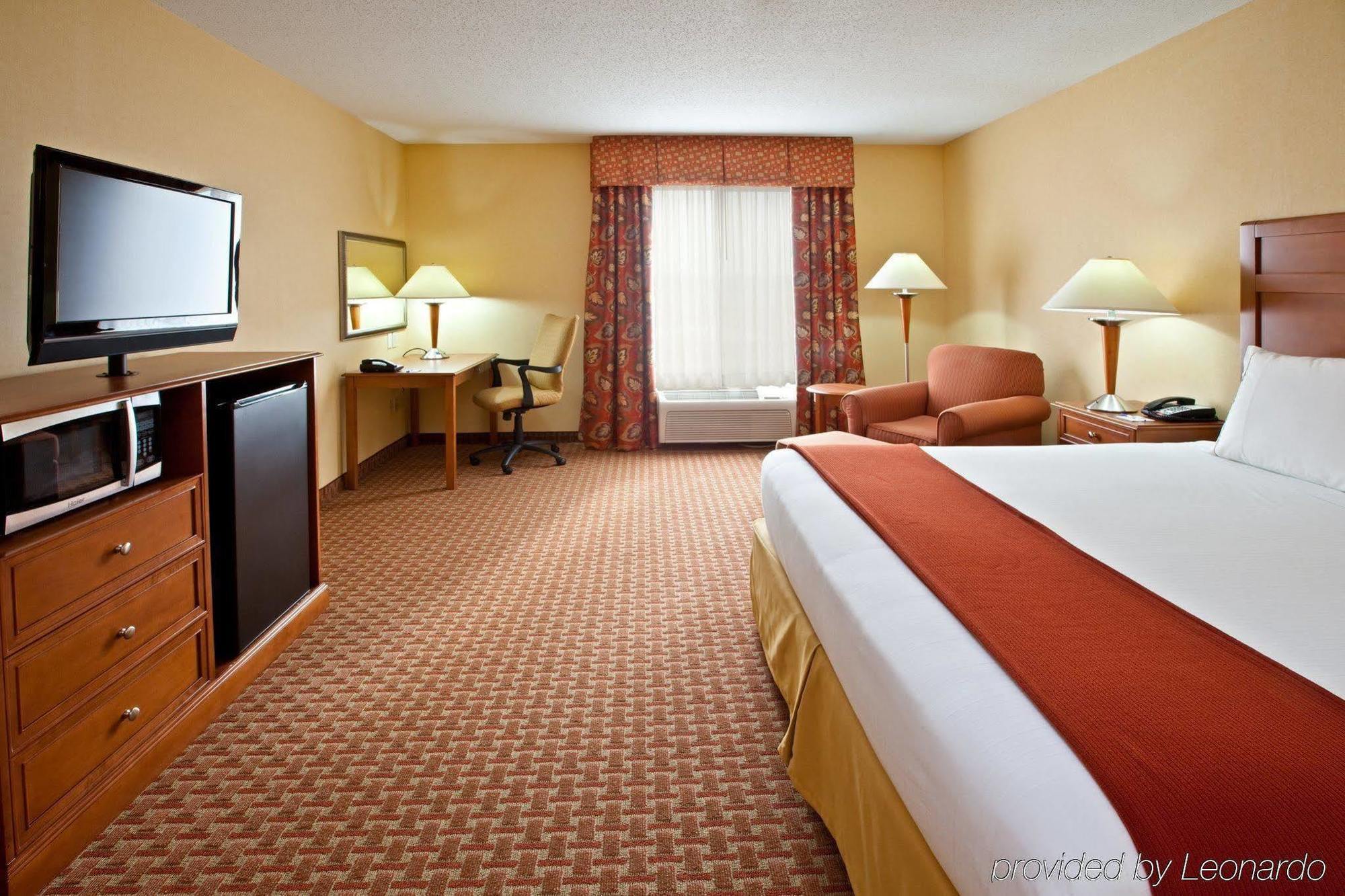 Holiday Inn Express Hotel & Suites Jasper By Ihg Стая снимка